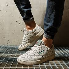 Alternative view of Giày Reebok Tom & Jerry x Club C 'Sketch' FX4011