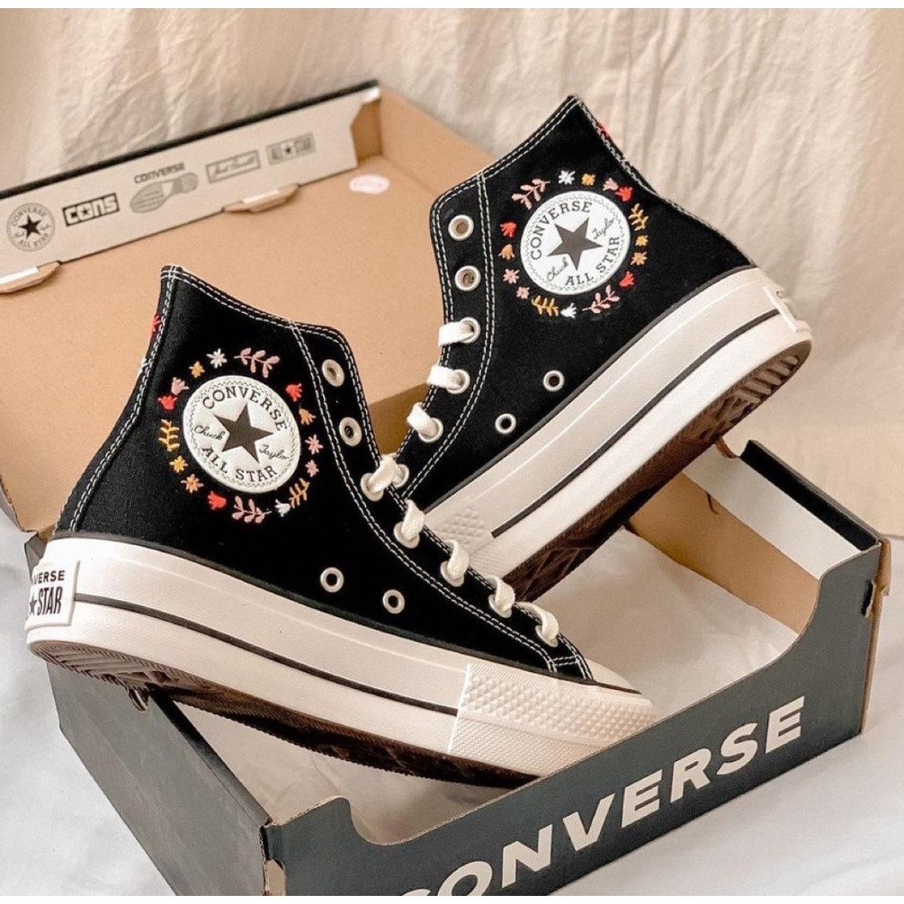 Giày Converse Wmns Chuck Taylor All Star High 'It's Okay To Wander' 571081C - Ảnh 3