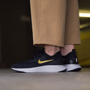 Alternative view of Giày Nike Wmns Epic React Flyknit 'Metallic Gold' AQ0070-013