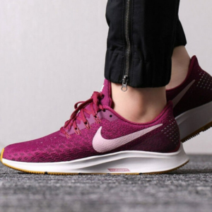 Alternative view of Giày Nike Wmns Air Zoom Pegasus 35 'True Berry' 942855-606