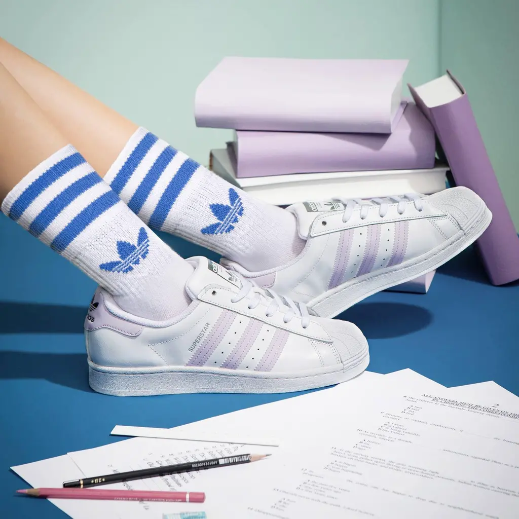 Alternative view of Giày Adidas Wmns Superstar 'Purple Tint' FV3374