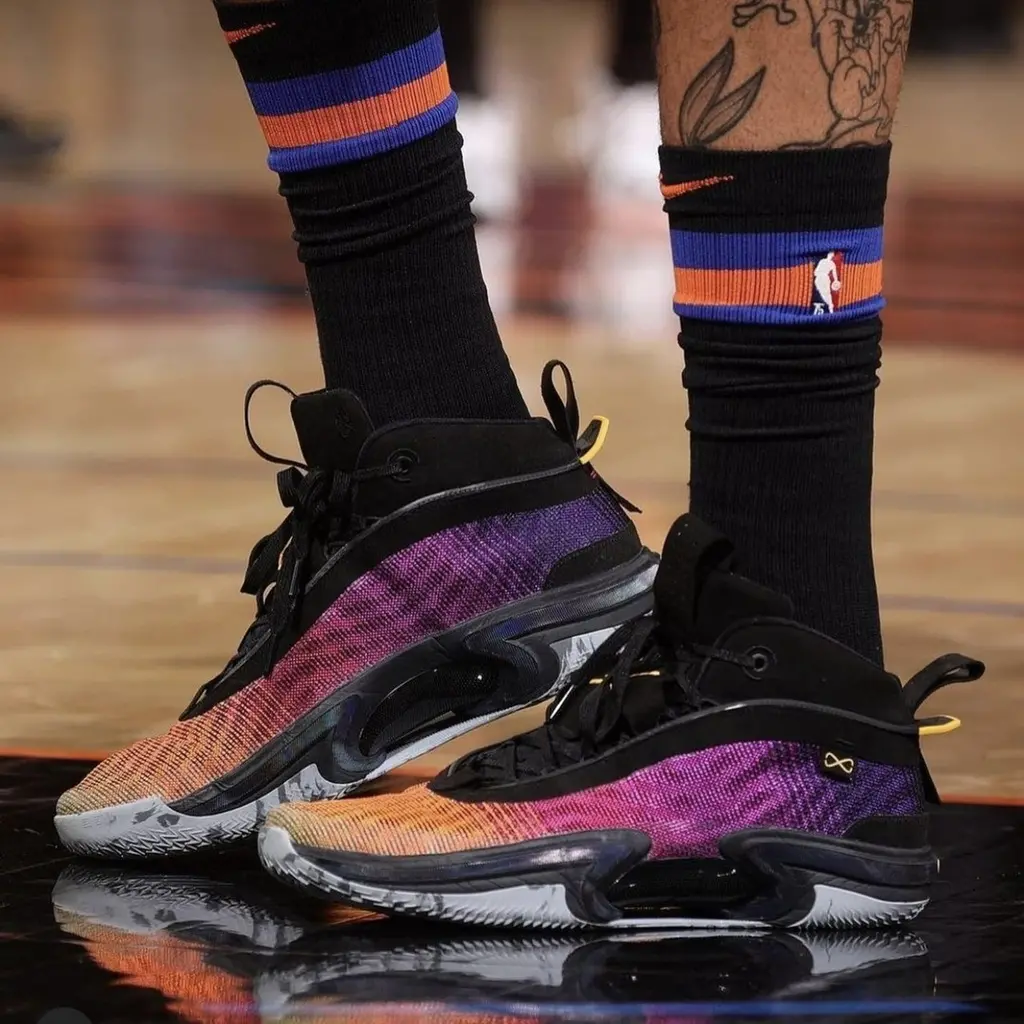 Alternative view of Giày Nike Air Jordan 36 'Laser Orange Deadly Pink' DA9053-002