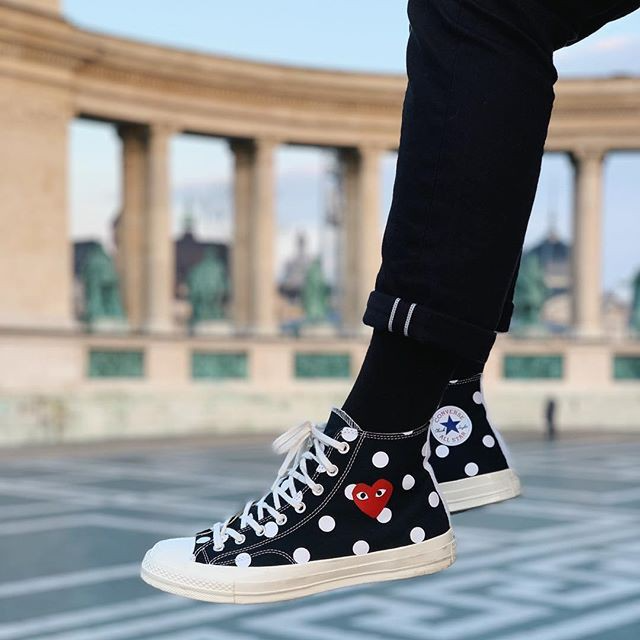 Giày Converse Comme des Garçons x Chuck Taylor All Star 70 Hi 'Black Polka Dot' 157250C - Ảnh 2