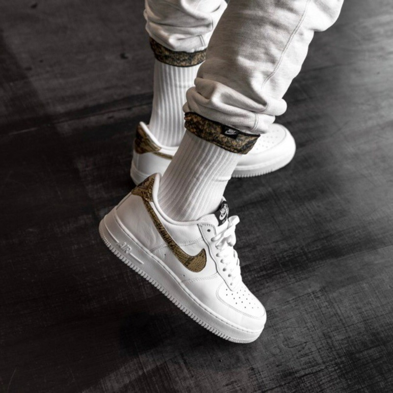 Giày Nike Air Force 1 Low Retro 'Ivory Snake' AO1635-100 - Ảnh 3