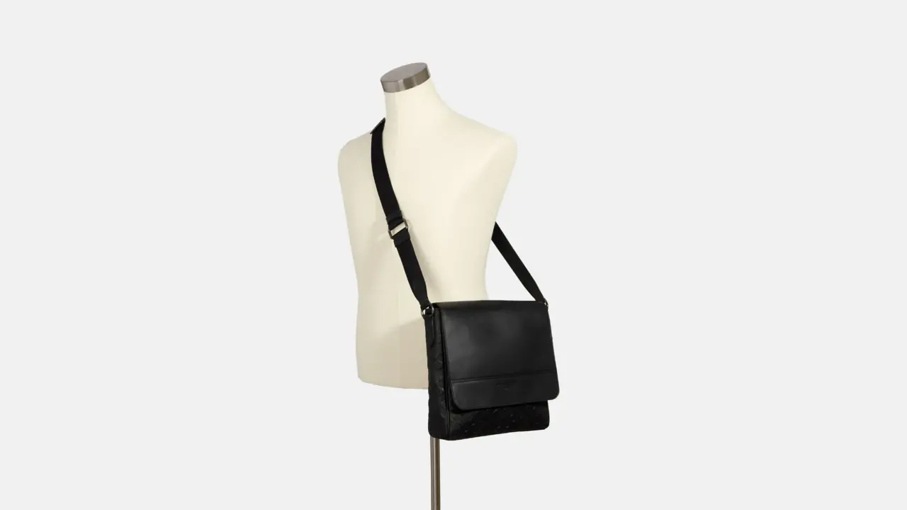 Tui Coach Houston Map Bag In Signature 'Black' 4006-QB
