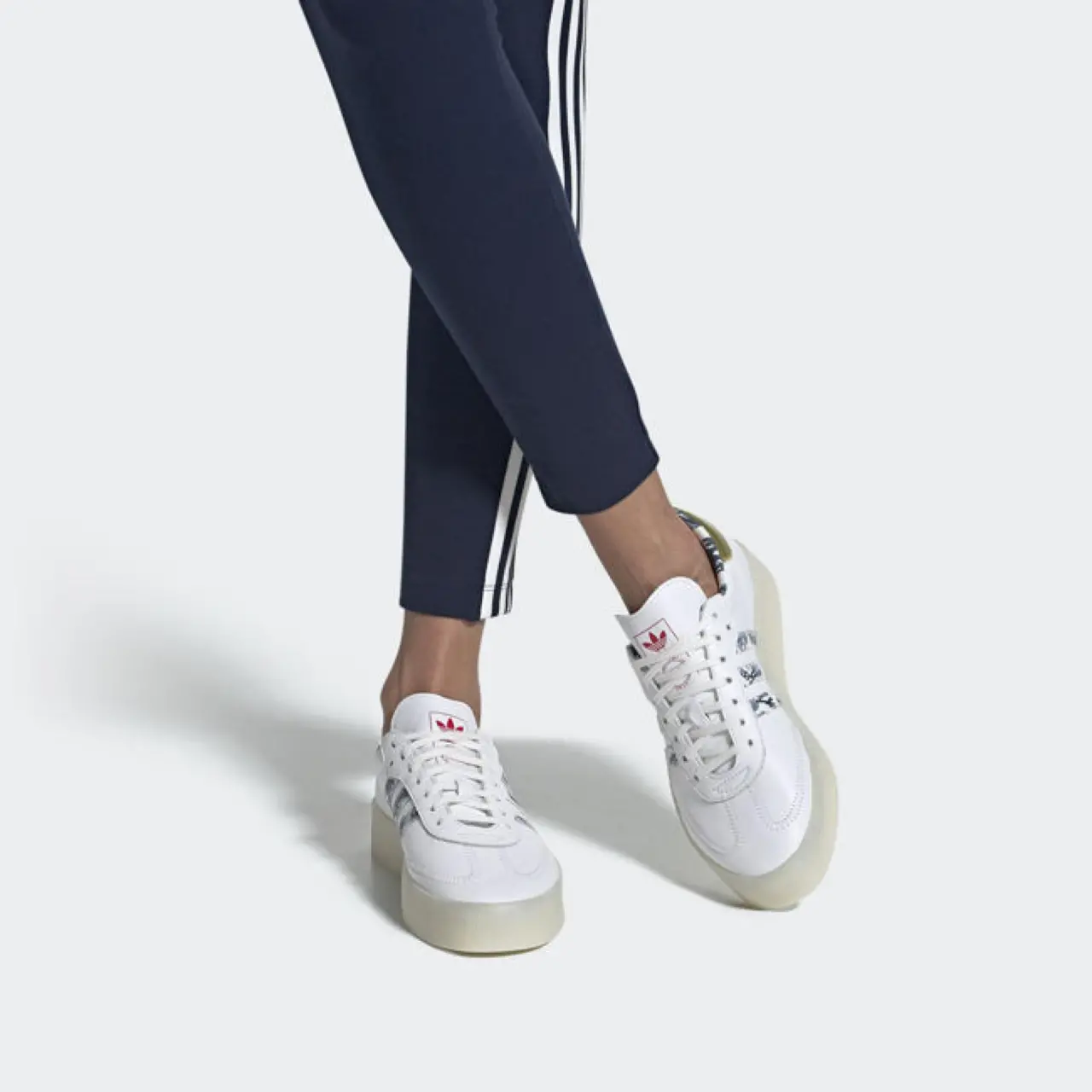 Alternative view of Giày Adidas Wmns Sambarose 'Chinese New Year' FW5345