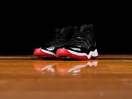 Alternative view of Giày Nike Air Jordan 11 Retro PS 'Bred' 2019 378039-061