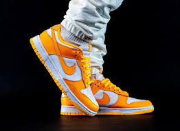 Alternative view of Giày Nike Wmns Dunk Low 'Laser Orange' DD1503-800