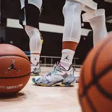 Alternative view of Giày Nike Jordan Why Not Zer0.3 PF 'Noise' CD3002-100