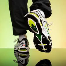 Alternative view of Giày Nike Air Max Tailwind 4 'OG' AQ2567-100