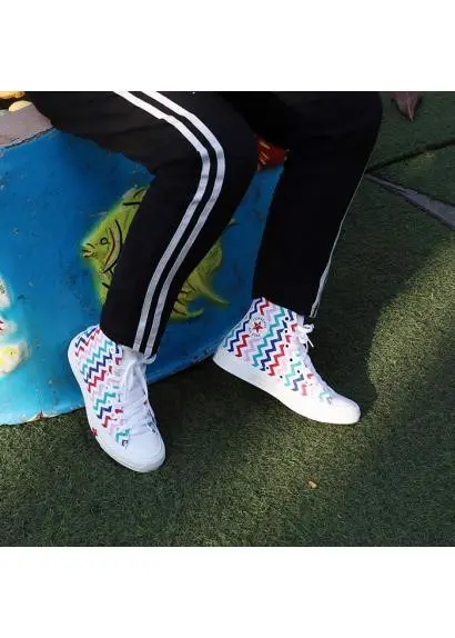 Alternative view of Giày Converse Chuck Taylor Back to Earth 'Multi Color' 567046V