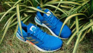 Alternative view of Giày Adidas NASA x UltraBoost 20 Football Blue FX7978