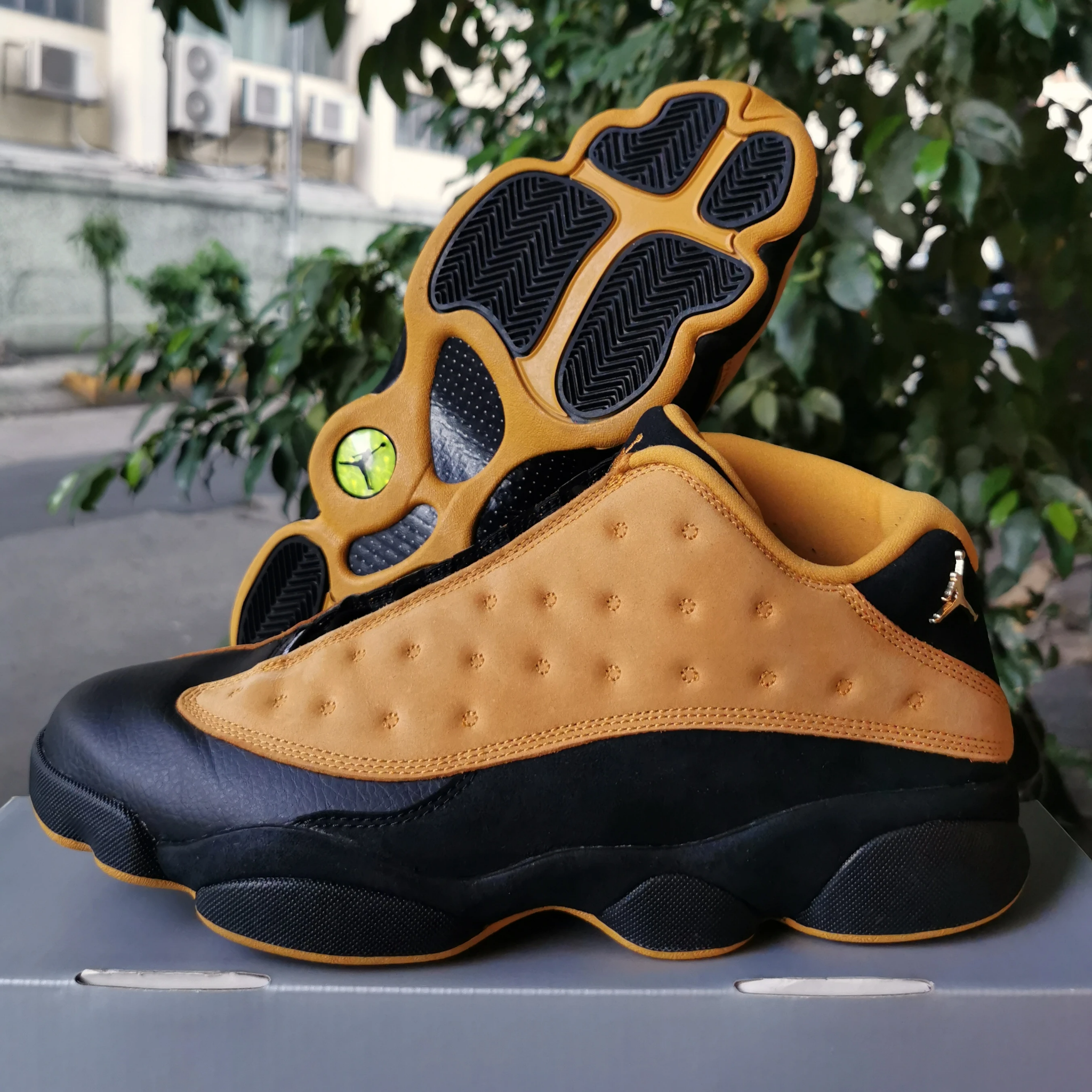 Giày Nike Air Jordan 13 Retro Low 'Chutney' 2017 310810-022 - Ảnh 3