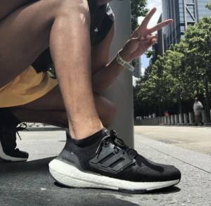 Giay Adidas Ultraboost 22 'Black' GX5591