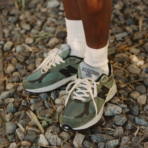 Giay New Balance 990v3 'JJJJound Olive' M990JD3