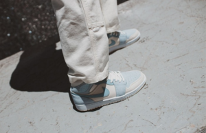 Alternative view of Giày Nike Air Jordan 1 Mid SE 'Sail Light Blue' DA4666-100