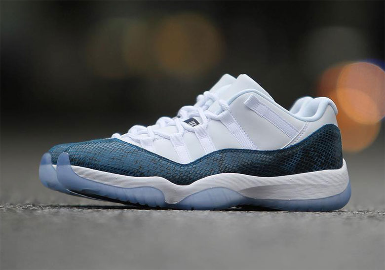 Giày Nike Air Jordan 11 Retro Low GS 'Navy Snakeskin' 2019 CD6847-102 - Ảnh 6