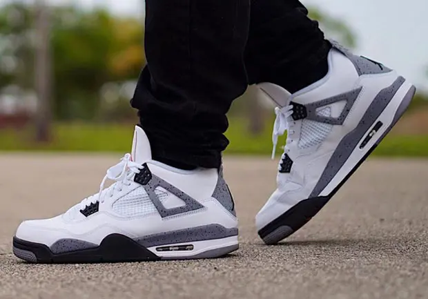 Alternative view of Giày Golf Nike Air Jordan 4 Golf 'White Cement' CU9981-100