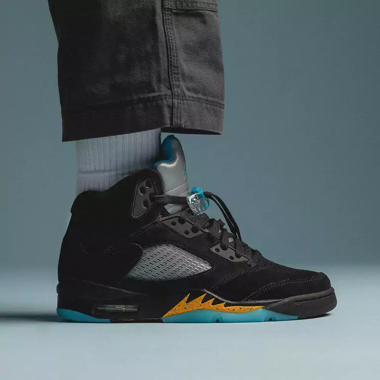 Giay Nike Air Jordan 5 Retro 'Aqua' DD0587-047