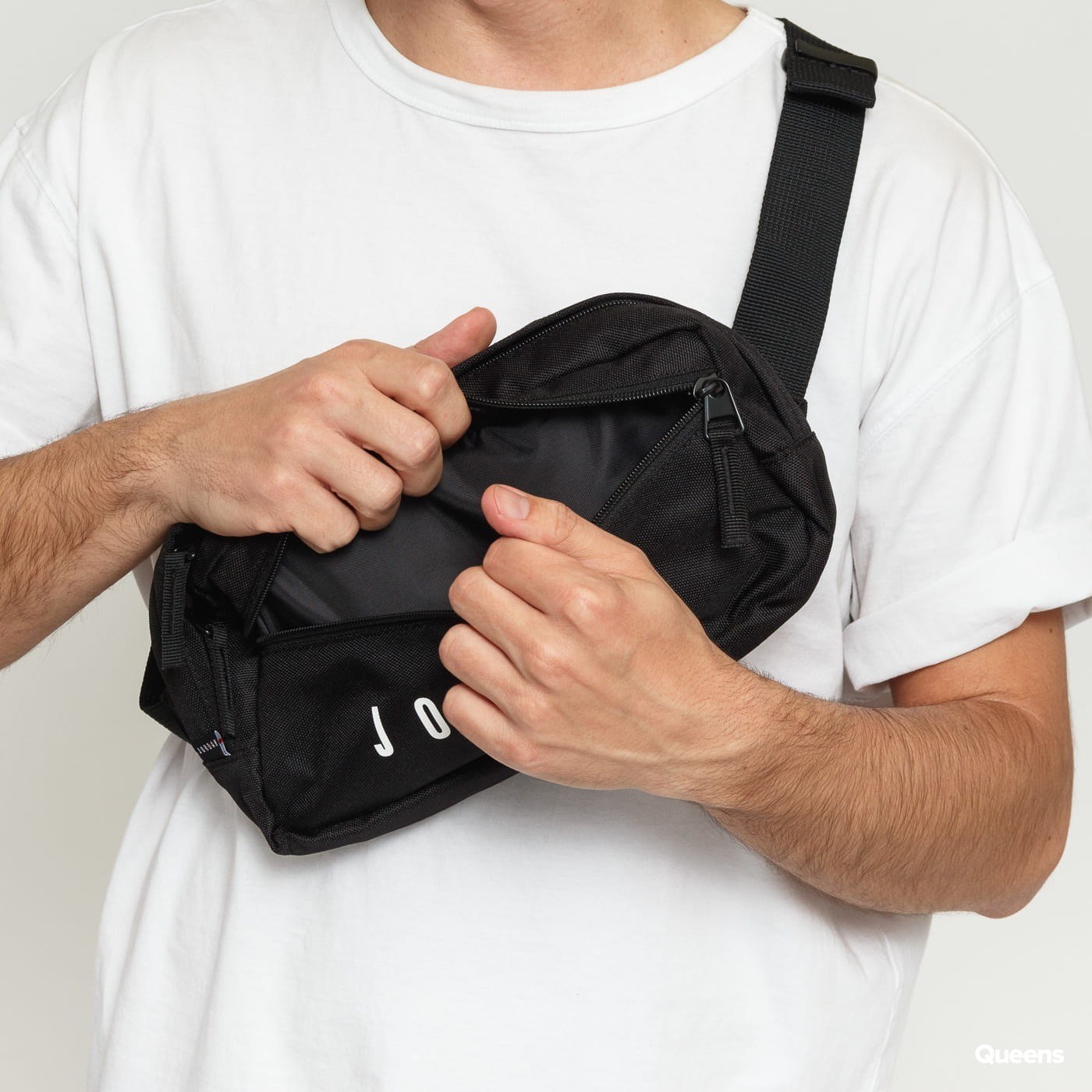 Túi Nike Jordan Jumpman Black Waist Bag 9A0201-023 - Ảnh 5