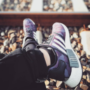 Alternative view of Giày Adidas A Bathing Ape x NMD R1 'Black Camo' BA7325