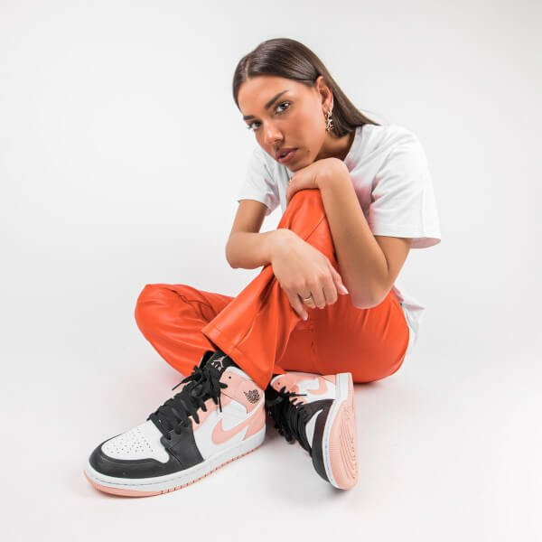 Giày Nike Air Jordan 1 Mid 'Arctic Orange Black Toe' 554724-133 - Ảnh 3