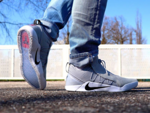 Alternative view of Giày Nike Kobe A.D. NXT Wolf Grey 882049-002