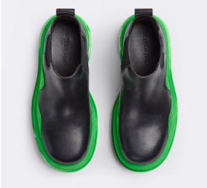 Alternative view of Giày Bottega Veneta Tire Ankle Chelsea Boot 'Black Grass' 630281VBS501477