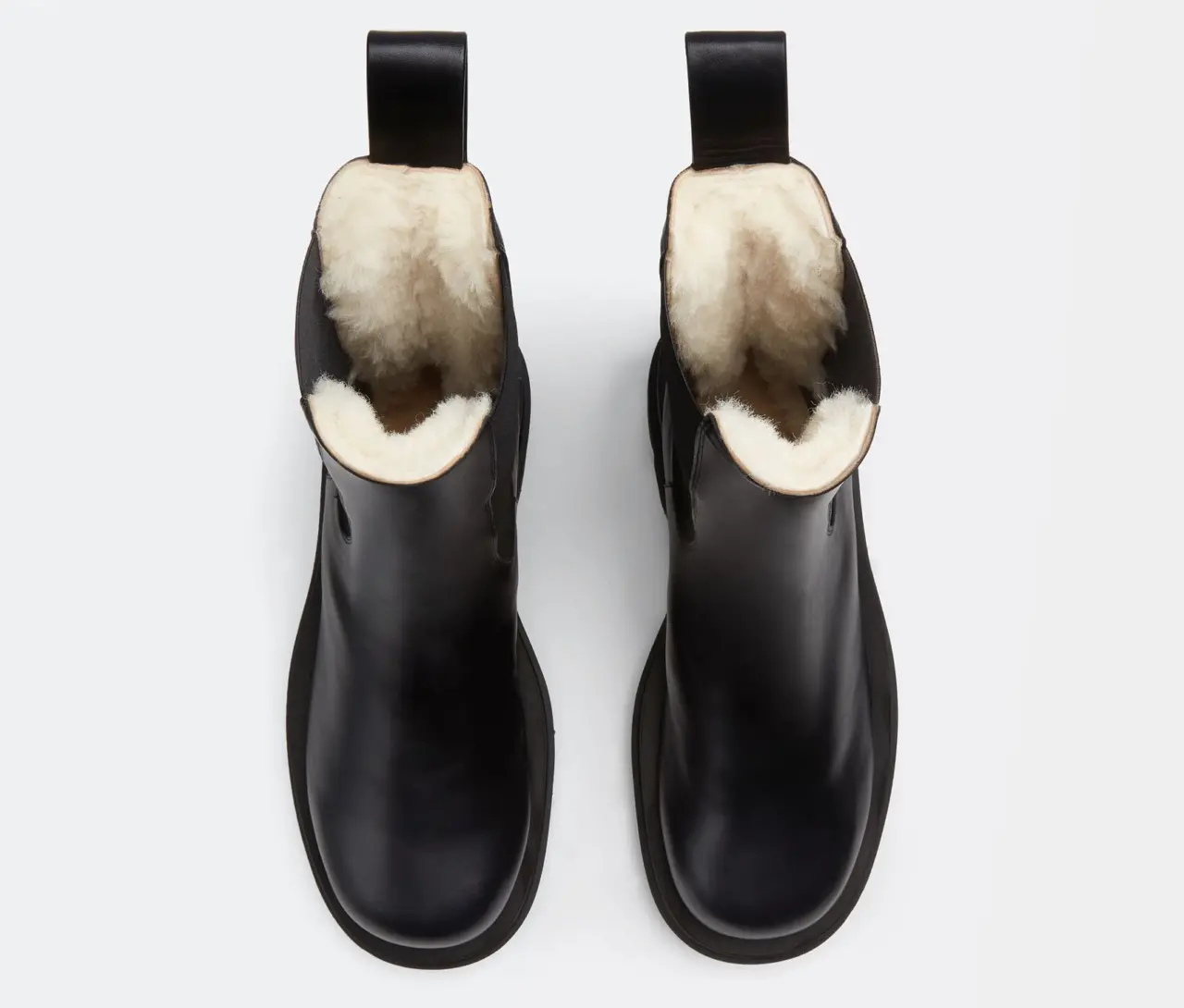 Giay Bottega Veneta Lug Shearling 'Black' 676890V1BN11000