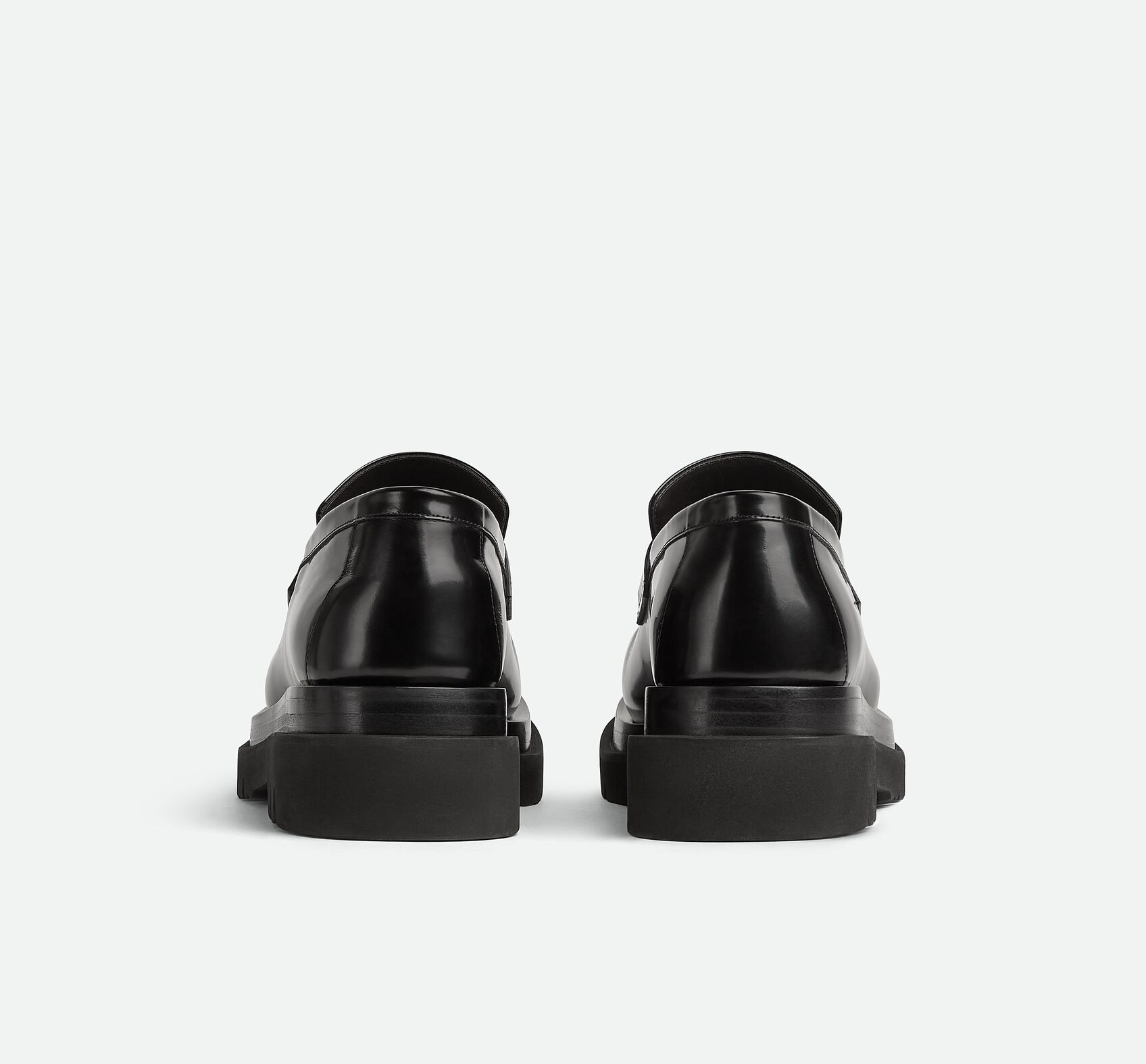 Giay Bottega Veneta Lug Loafer 'Black' 730222V20V01000