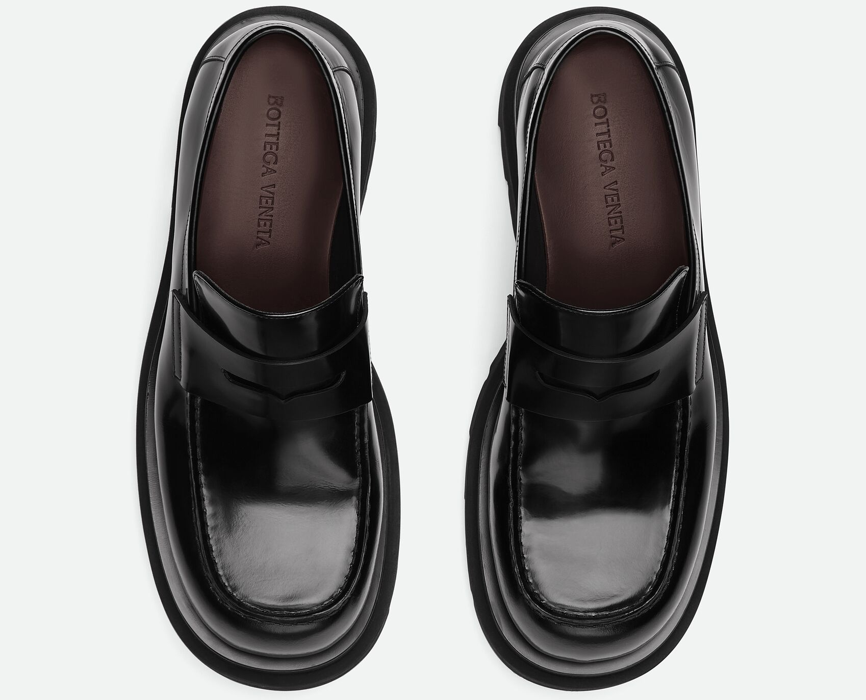 Giay Bottega Veneta Lug Loafer 'Black' 730222V20V01000