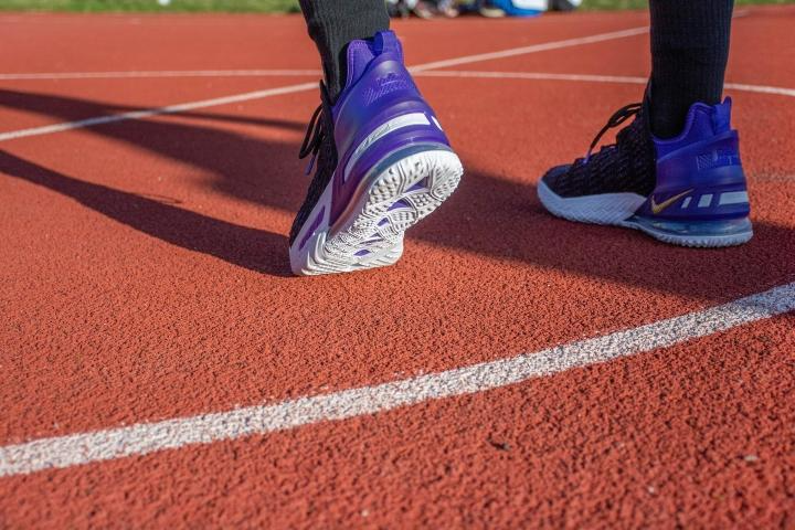 Giày Nike LeBron 18 EP 'Lakers Heritage' CQ9284-006 - Ảnh 6