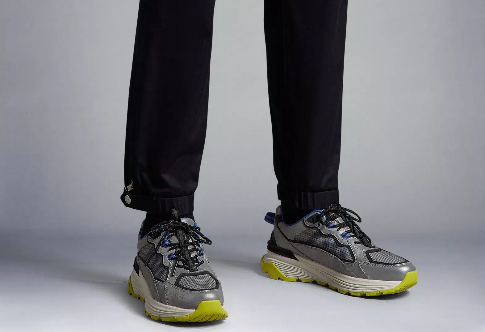 Giay Moncler Lite Runner Trainers 'Black Gray' I109A4M00230M2832P99