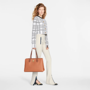 Tui Louis Vuitton LockMe Shopper Bag 'Chataigne Brown' M58927