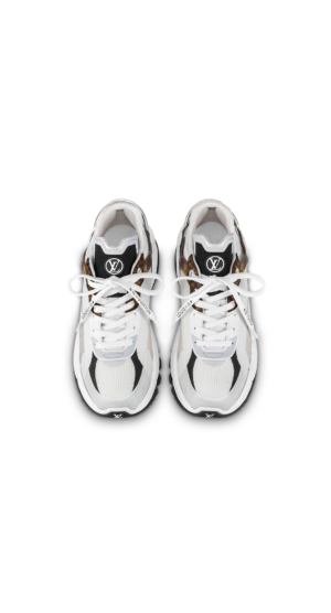 Alternative view of Giày Louis Vuitton Run 55 Trainers 'White' 1AASDF