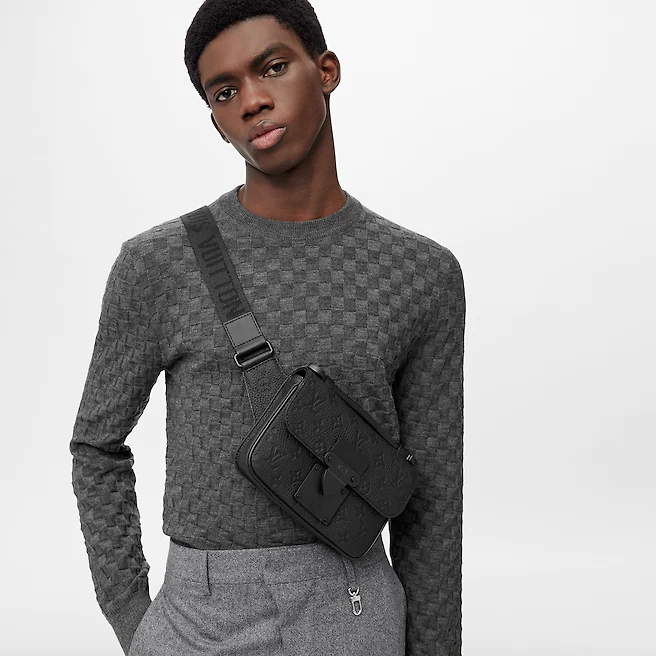 Túi Louis Vuitton S Lock Sling 'Black' M58487 - Ảnh 2