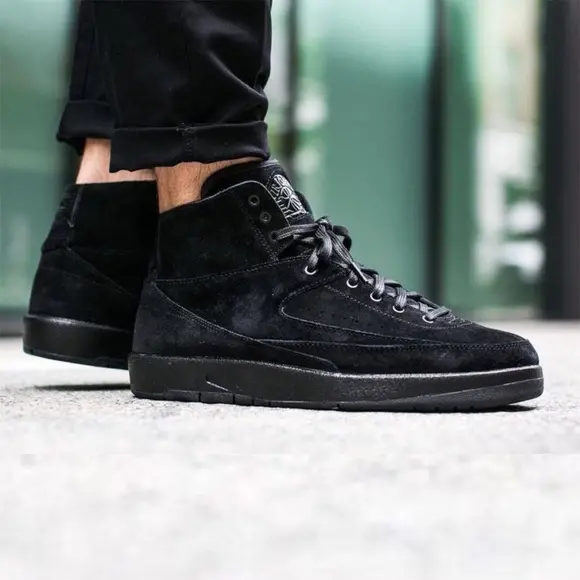 Alternative view of Giày Nike Air Jordan 2 Retro Deconstructed 'Tripple Black' 897521-010
