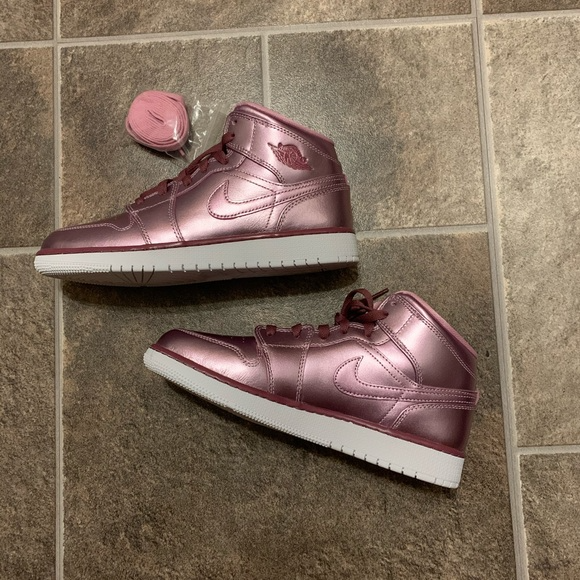 Giày Nike Air Jordan 1 Mid SE GS 'Pink Rose' AV5174-640 - Ảnh 4