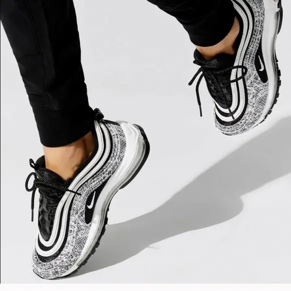 Alternative view of Giày Nike Air Max 97 'Cocoa Snake' CT1549-001