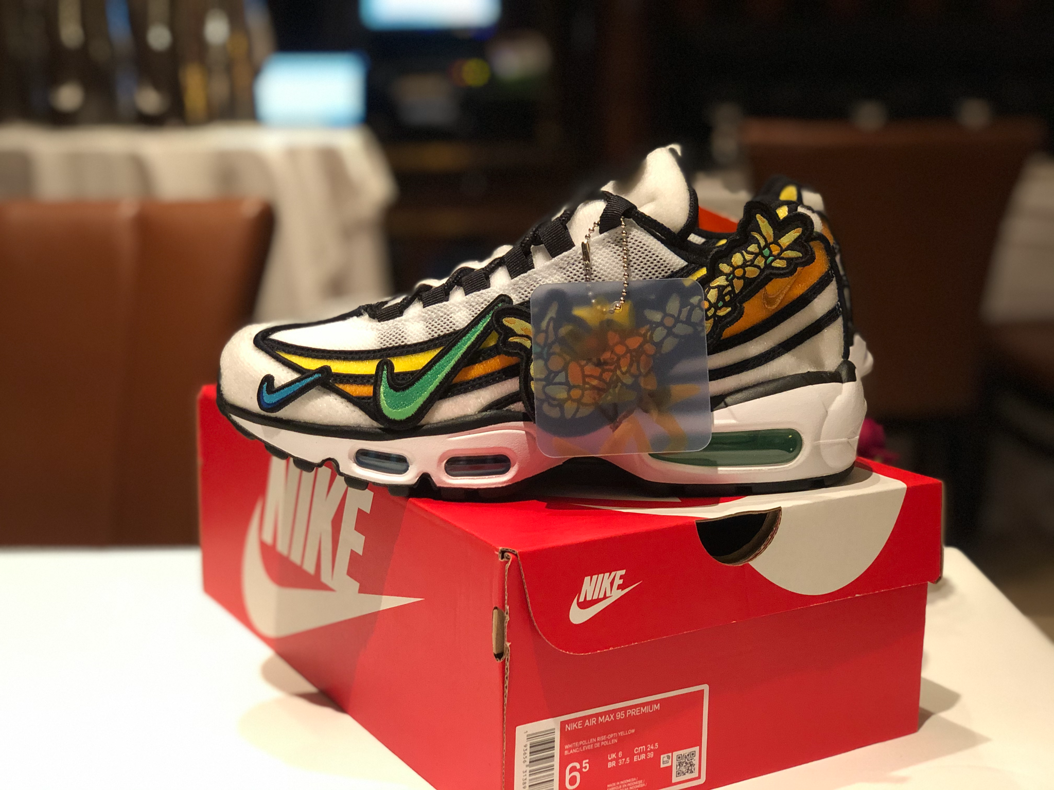 Giày Nike Air Max 95 Premium 'Pollen Rise' CV0033-127 - Ảnh 3