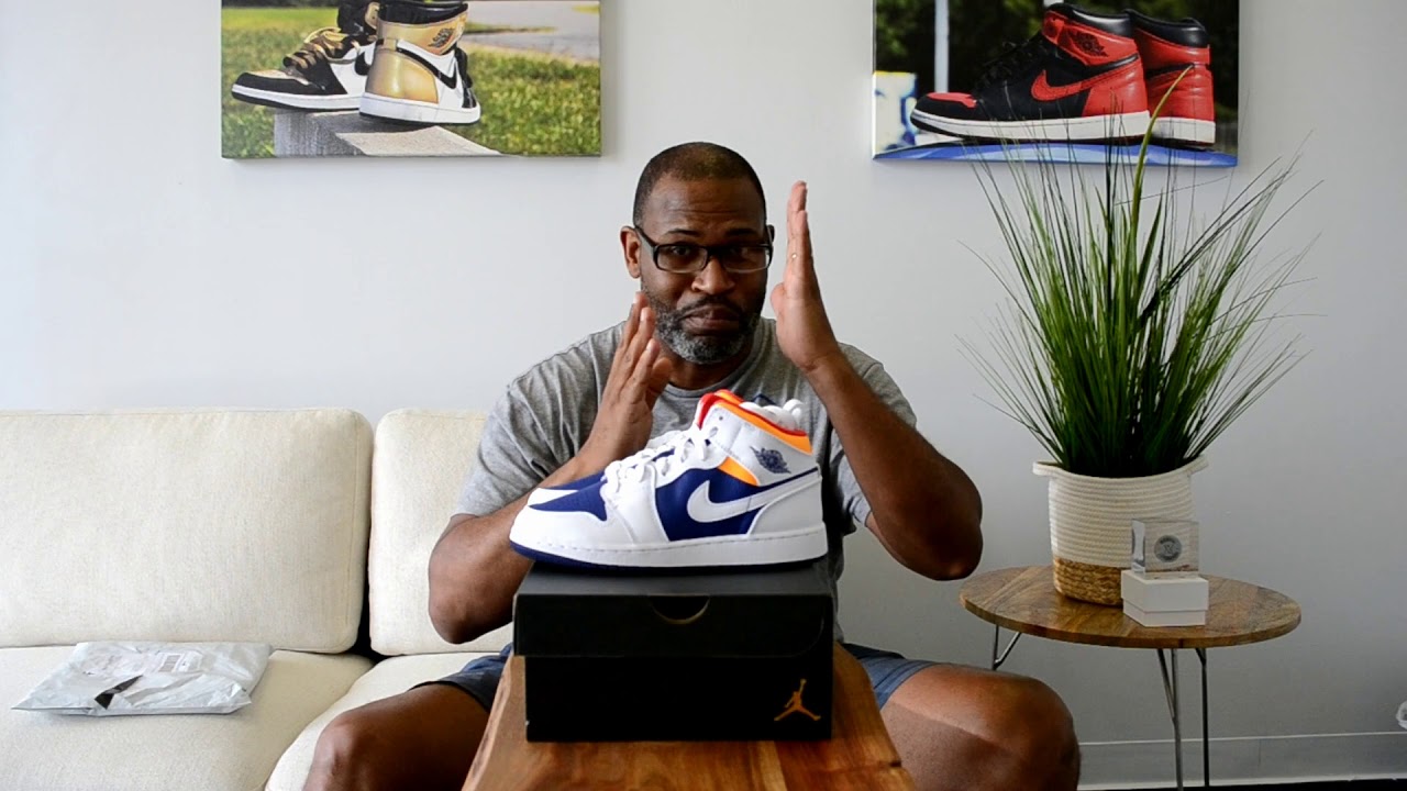 Giày Nike Air Jordan 1 Mid GS 'White Deep Royal Blue' 554725-131 - Ảnh 11