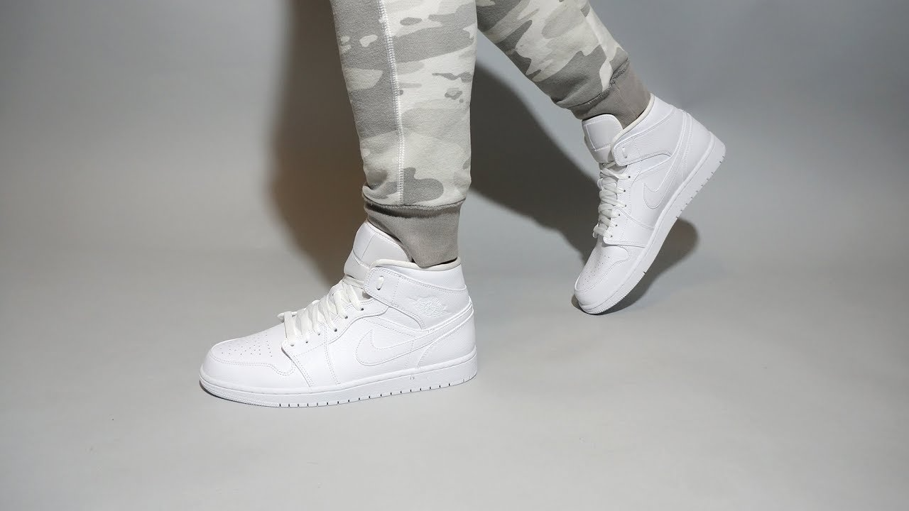 Giày Nike Air Jordan 1 Mid 'White' 554724-126 - Ảnh 8