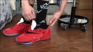 Alternative view of Giày Nike NBA 2K20 x Adapt BB 2.0 'Chicago' BQ5397-900