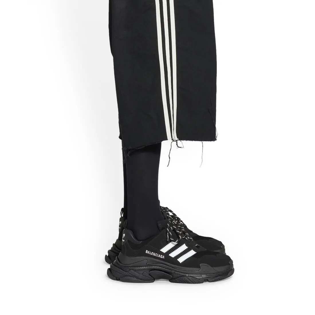 Giay Balenciaga x Adidas Triple S 'Black' 712821-W2ZB2-1090
