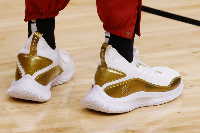 Giày Under Armour Curry Flow 8 Gold Blooded 3024456-102 - Ảnh 5