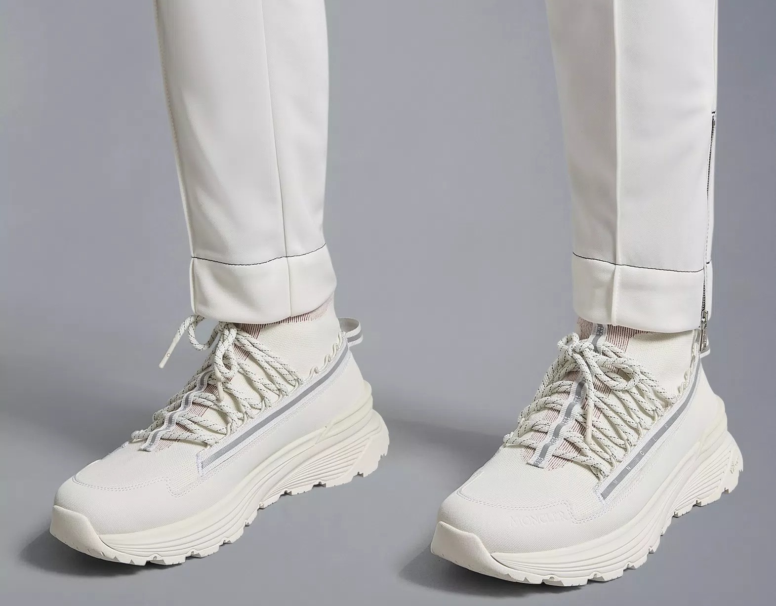 Giay Moncler Monte Runner Trainer 'Off White Red' H209A4M00080M2056P04