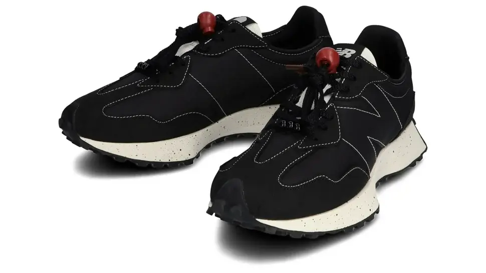 Alternative view of Giày New Balance ColorsxStudios x 327 'Black Rumba Red' MS327CT