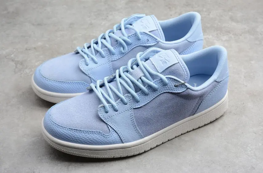 Alternative view of Giày Nike Wmns Air Jordan 1 Retro Low NS 'Royal Tint' AO1935-400