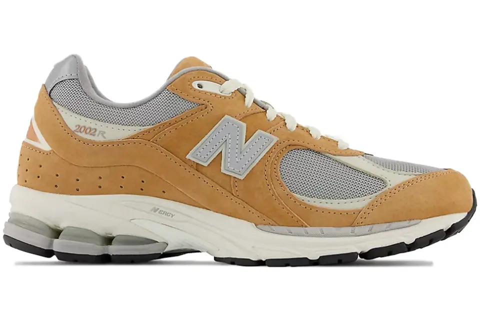 Giày New Balance 2002R 'Sweet Caramel' M2002RHM