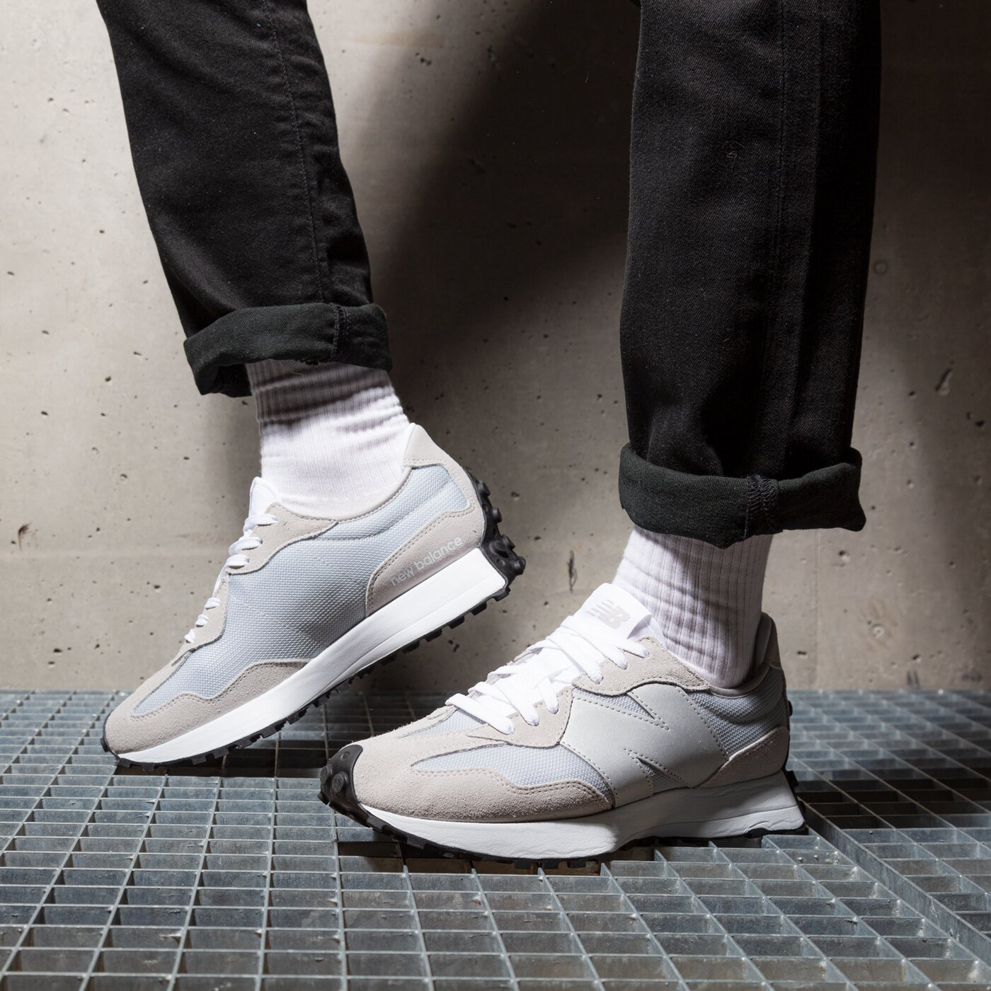 Giày New Balance 327 'Rain Cloud Metallic Silver' MS327MA1 - Ảnh 3